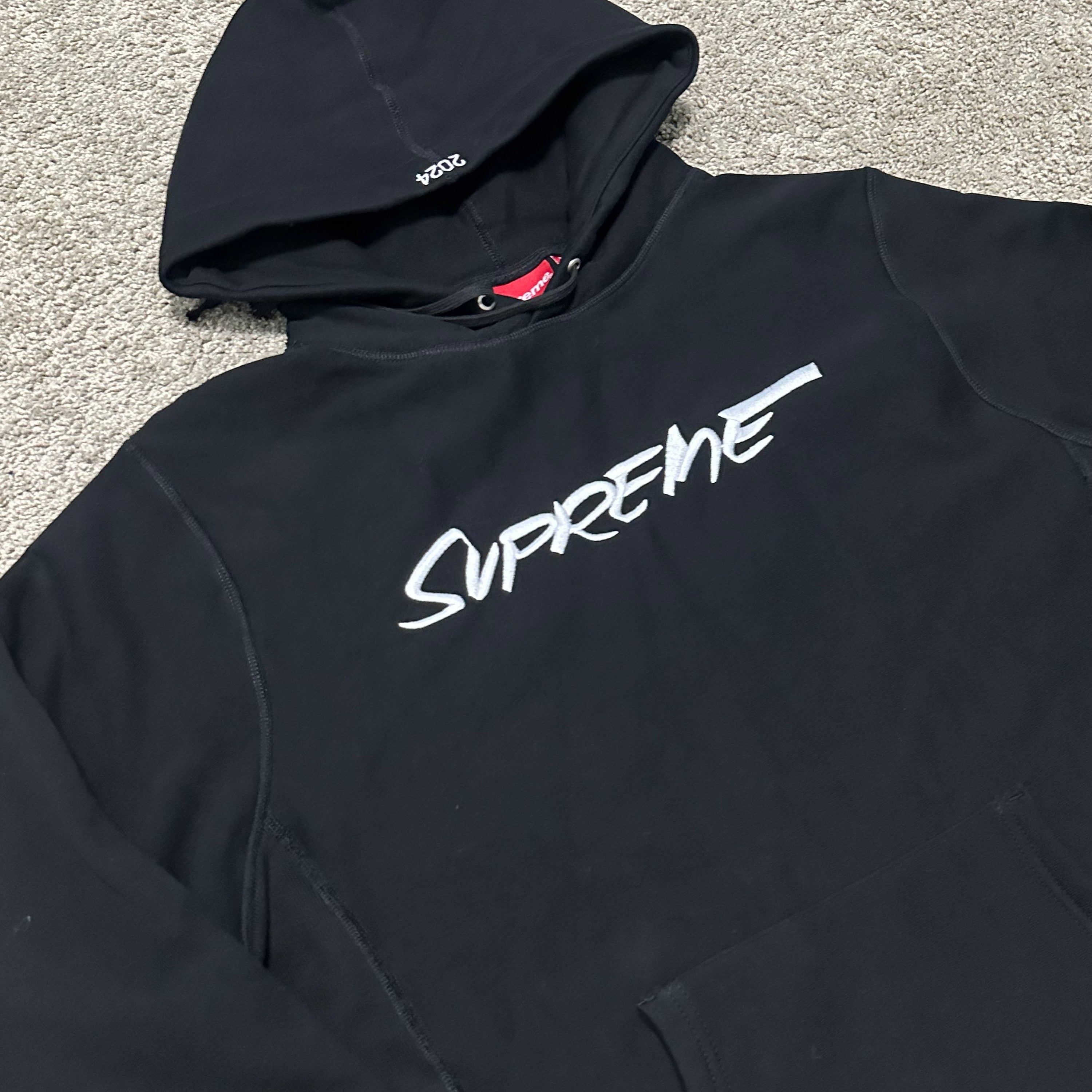 Moletom Supreme Futura Hooded