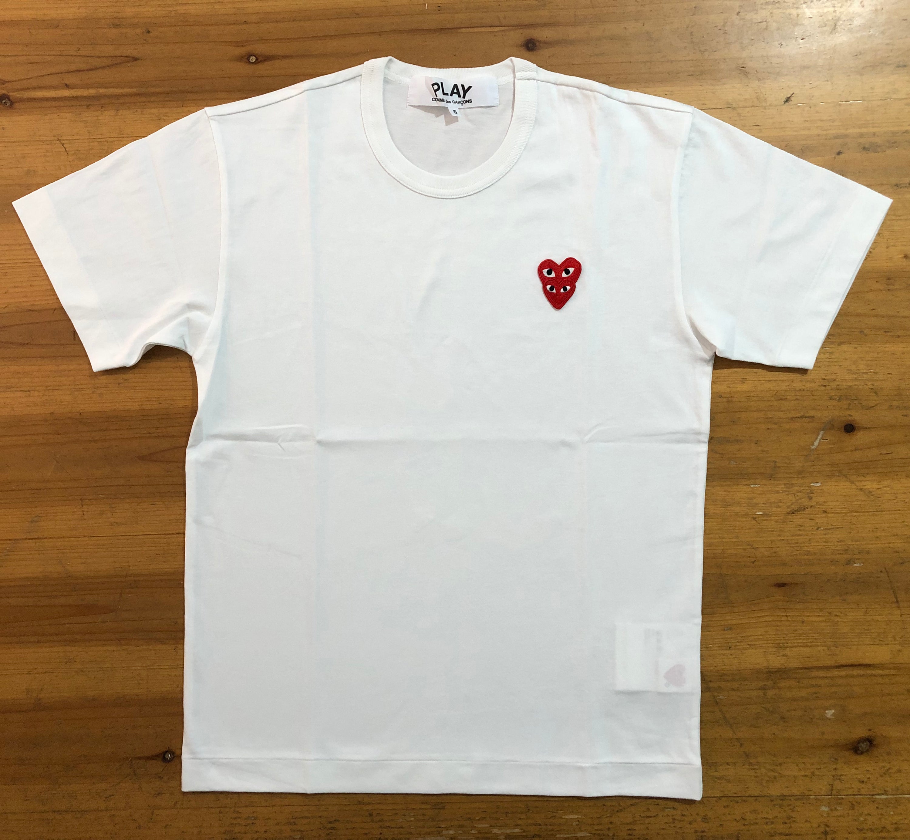 Camiseta Comme Des Garçons "Double Heart"