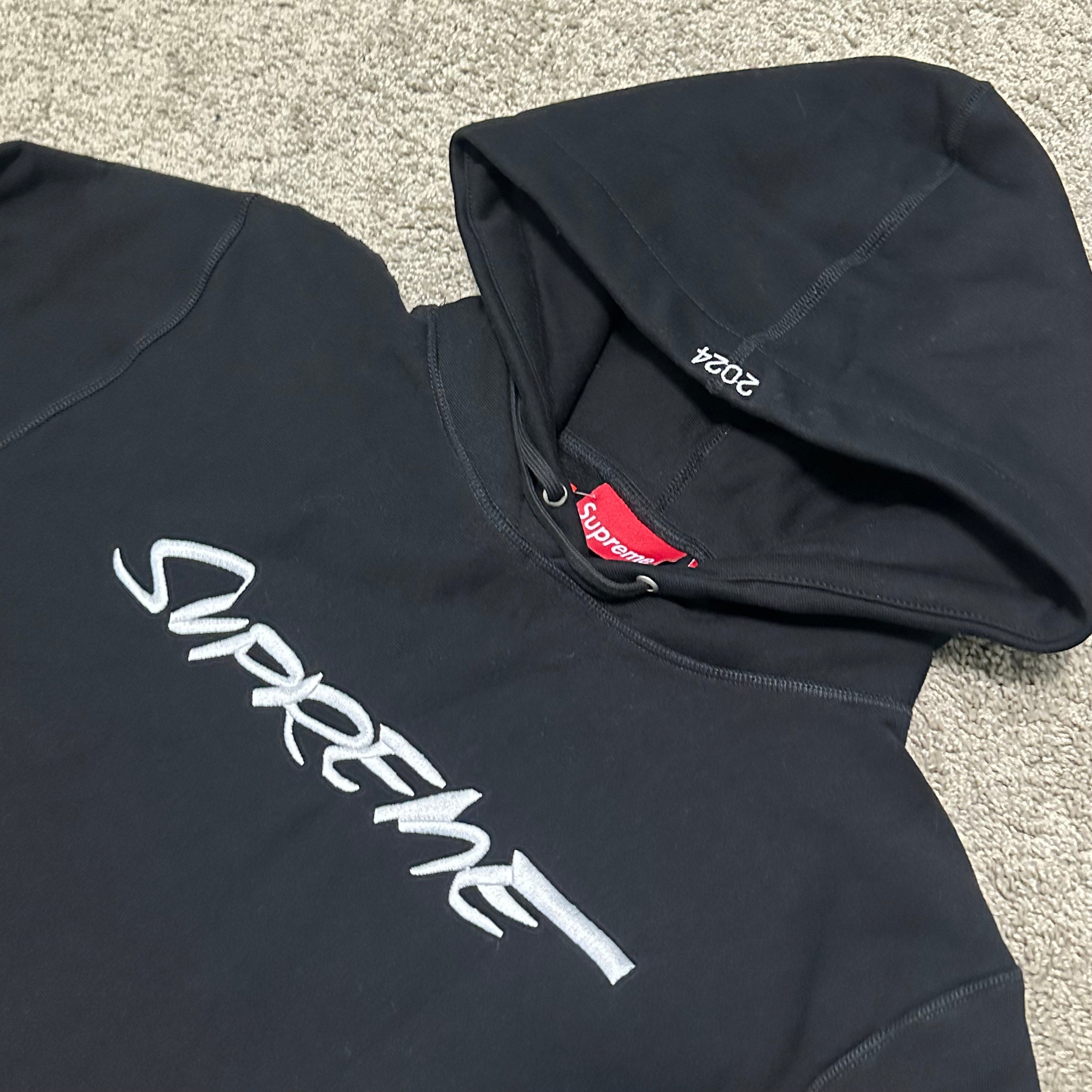 Moletom Supreme Futura Hooded