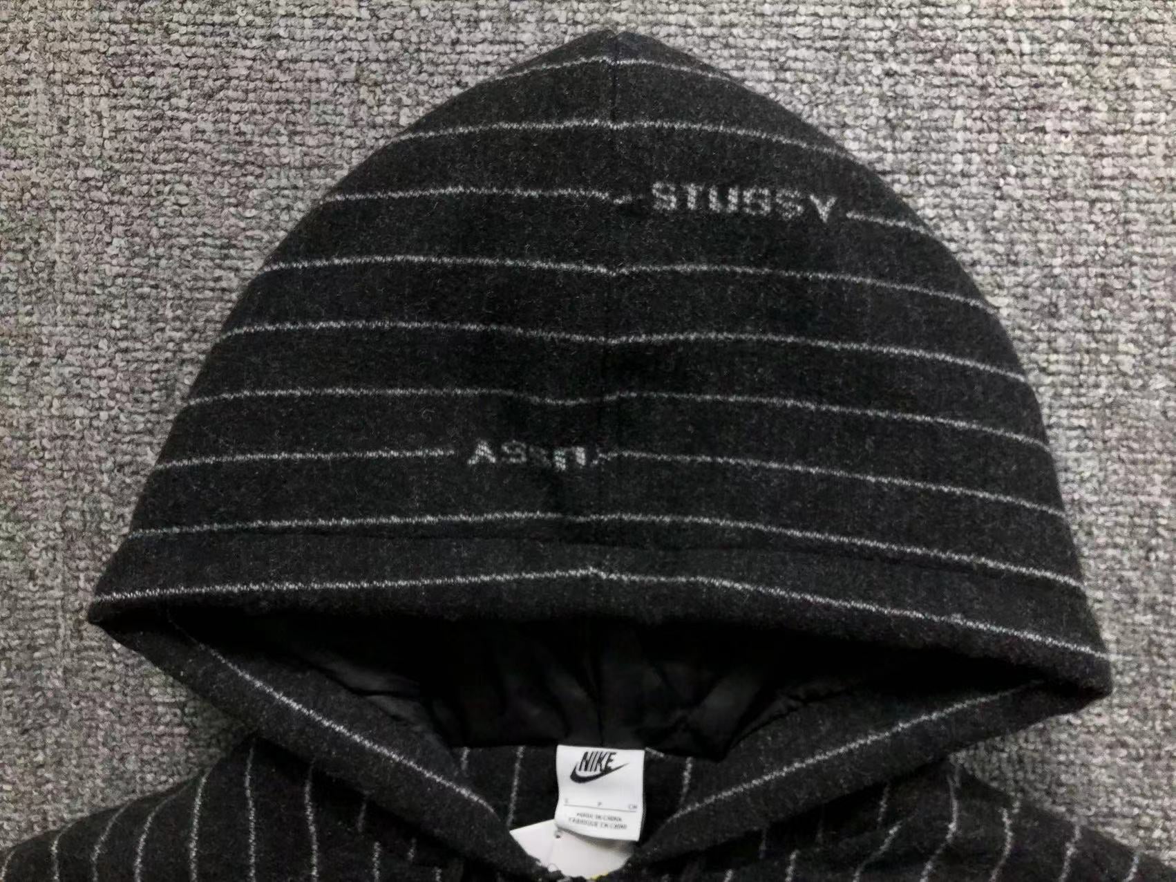 Jaqueta Stussy x Nike