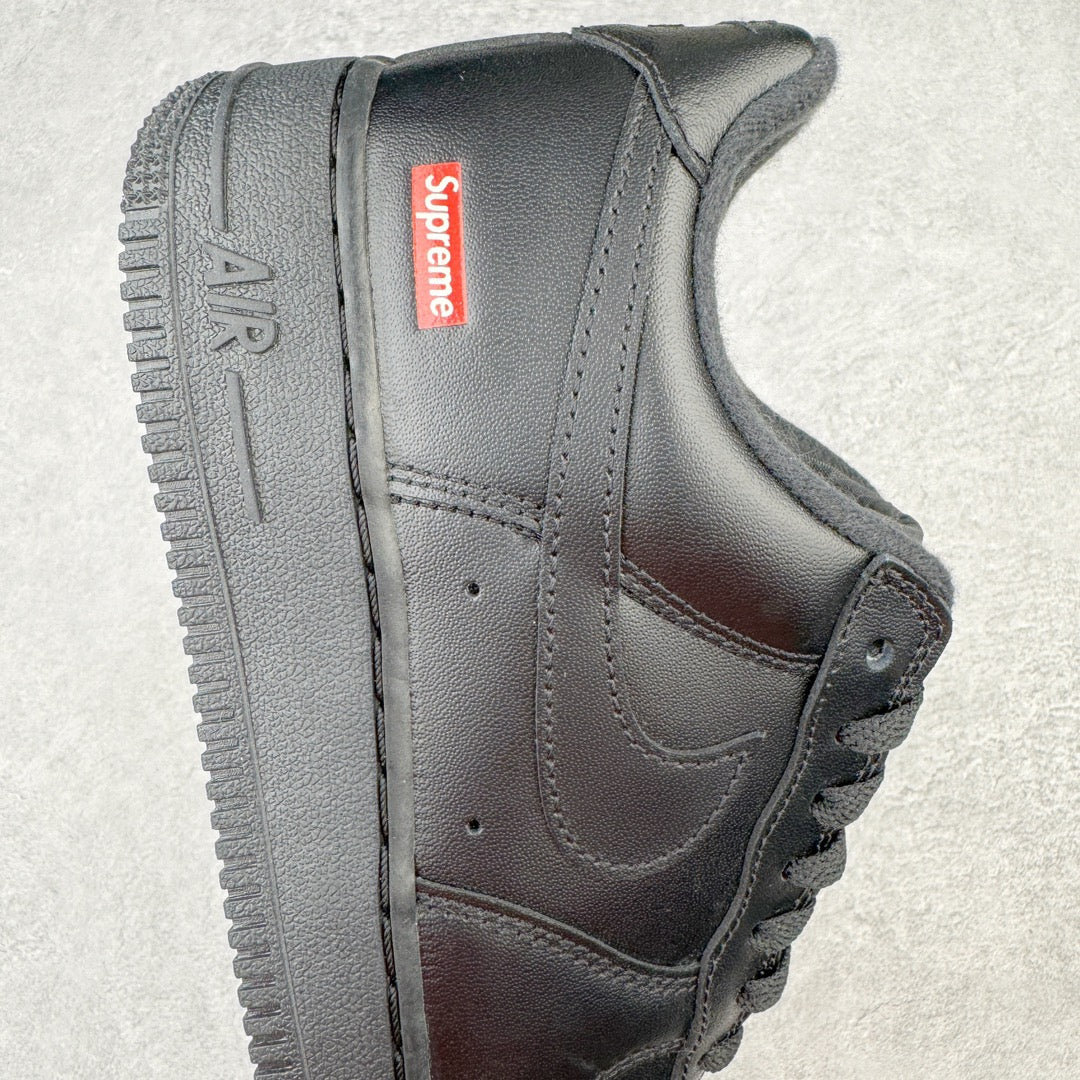 Supreme x Nike Air Force 1 Low "Black"