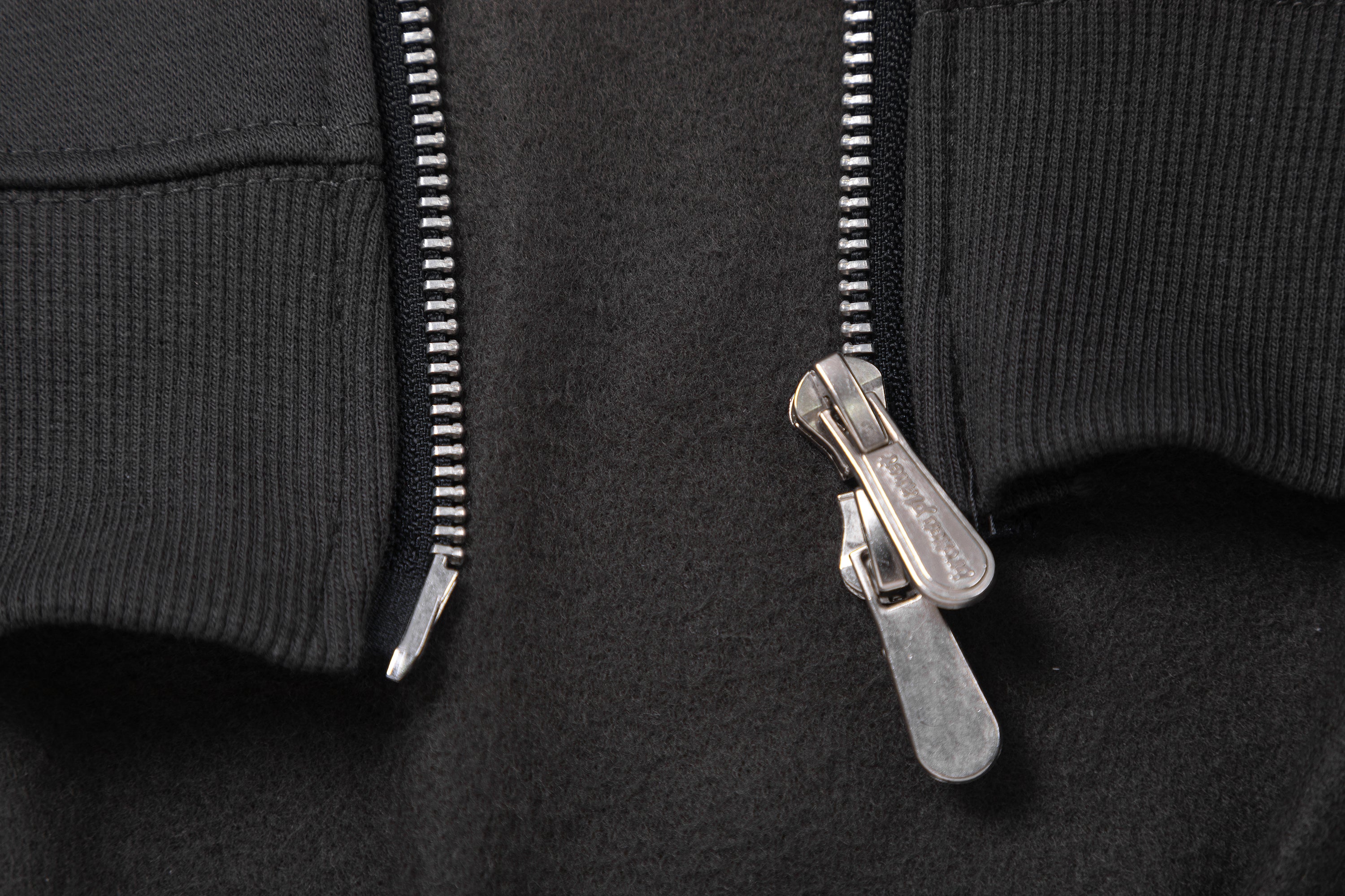 Moletom Broken Planet