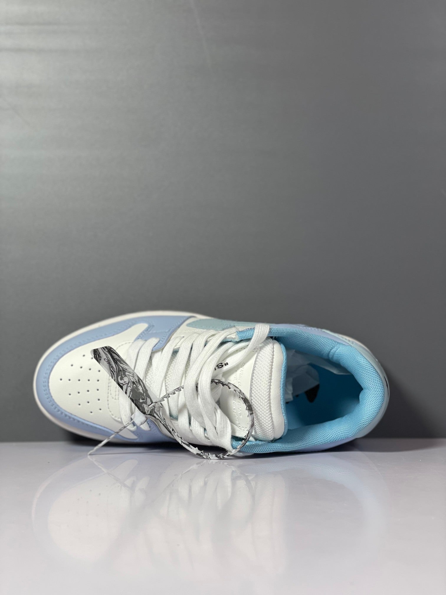 Tênis Off White Light Blue Out Of Office