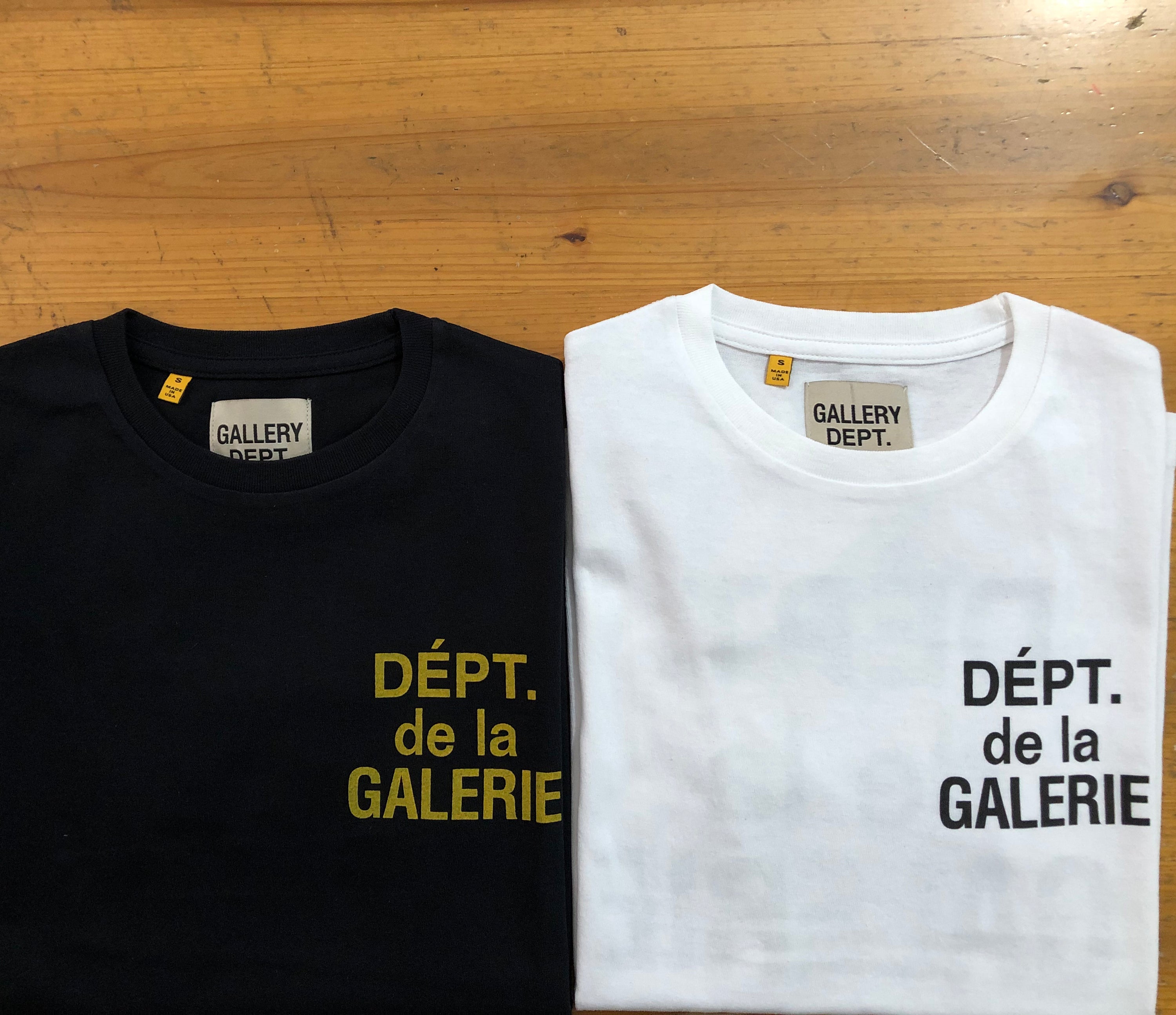 Camiseta Gallery Dept
