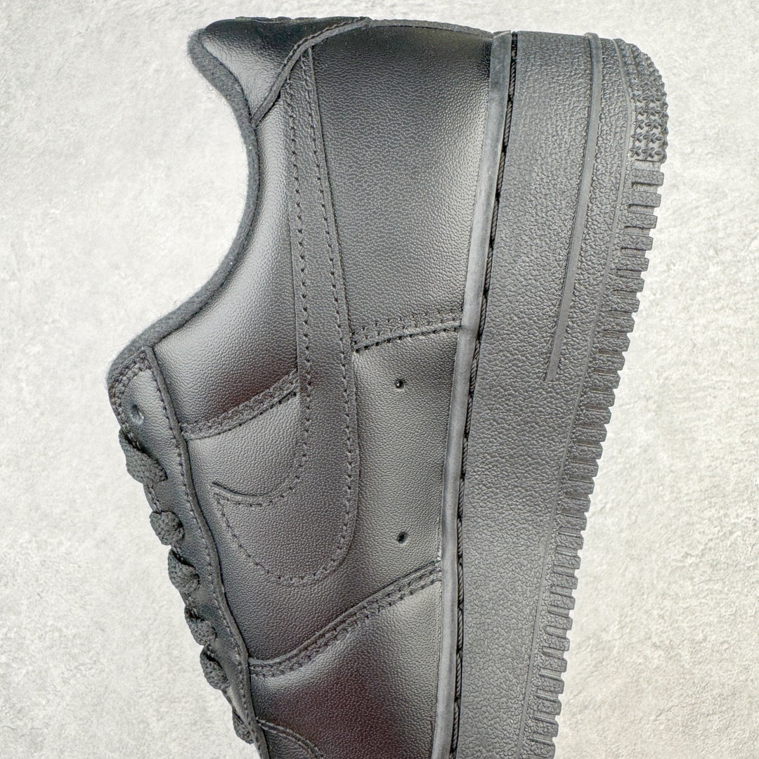 Supreme x Nike Air Force 1 Low "Black"