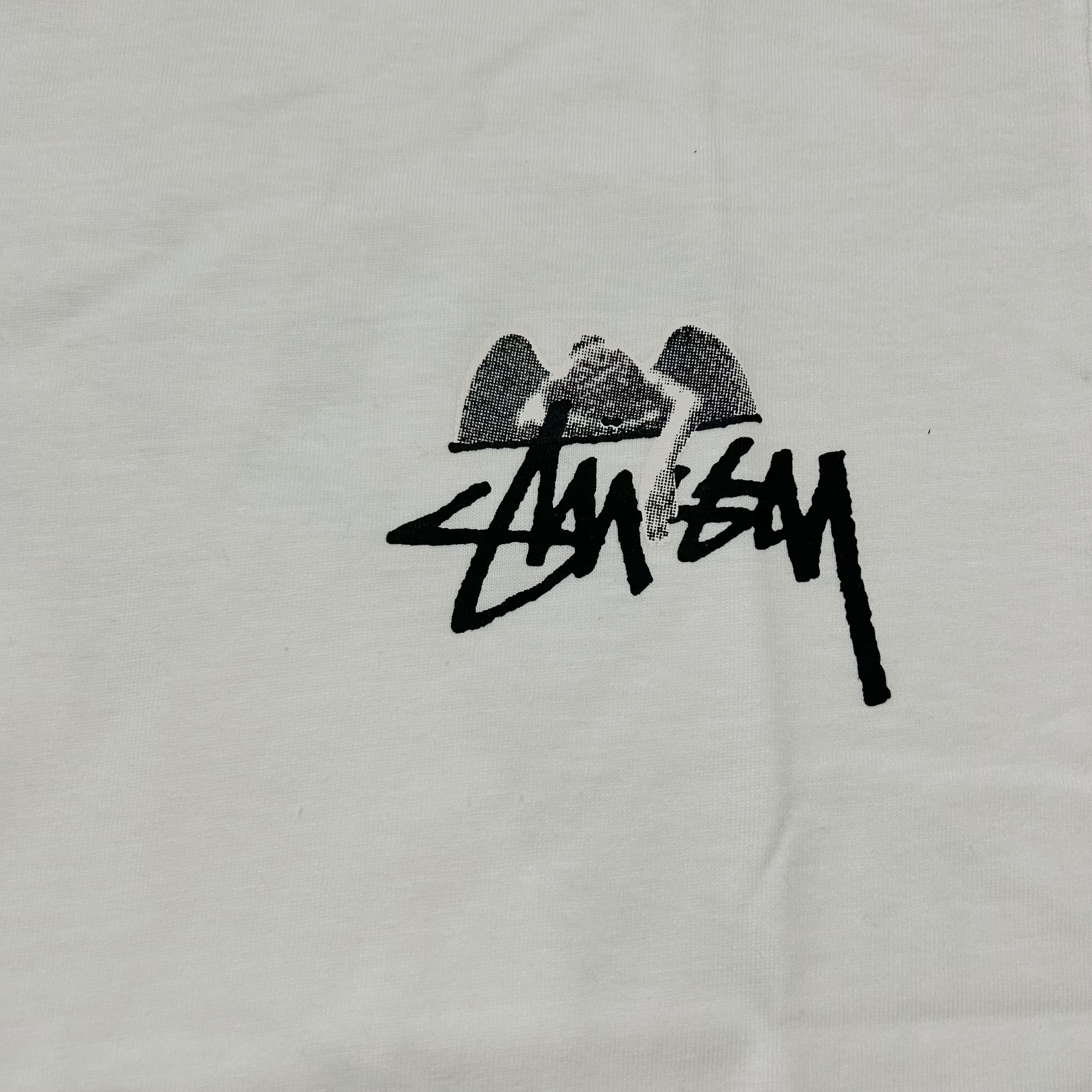 Camiseta Stussy 8 Ball
